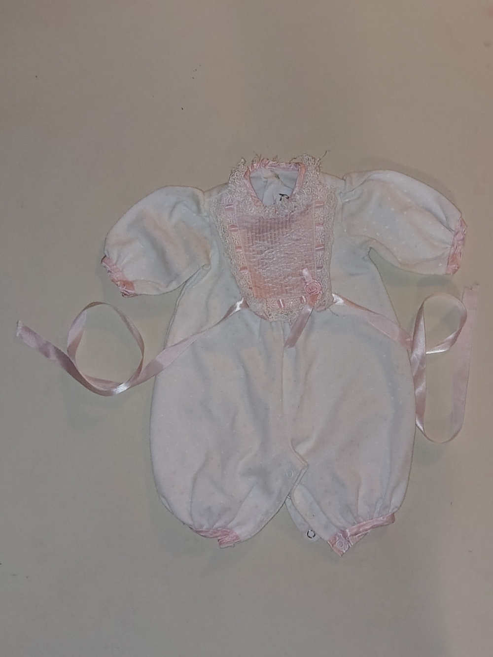 Toddler Tyke Newborn Baby Romper Vintage White Pink Bib Lace Textured Satin Rose